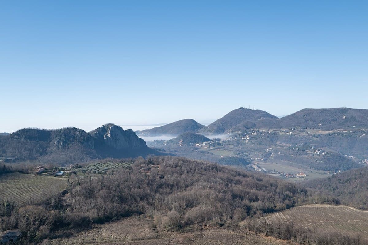 Le rocce trachitiche dei Colli